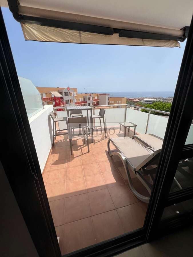 2 bedroom Apartment for sale in El Madronal with pool garage - € 329,000 (Ref: 8683136)