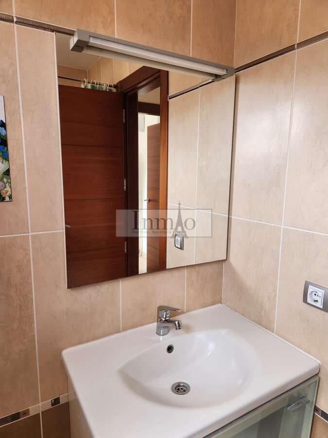 4 soverom Kjedet enebolig til salgs i Los Cristianos med svømmebasseng garasje - € 980 000 (Ref: 9241976)