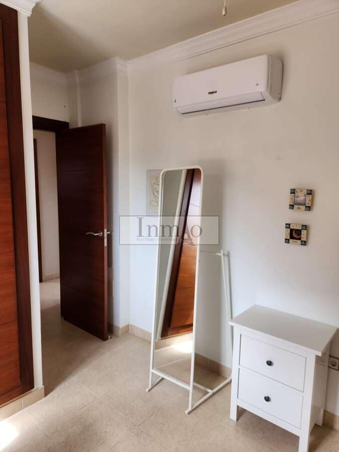 4 soverom Kjedet enebolig til salgs i Los Cristianos med svømmebasseng garasje - € 980 000 (Ref: 9241976)