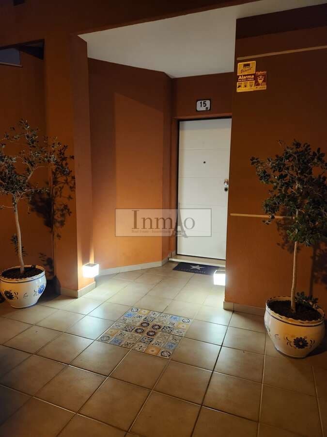 4 soverom Kjedet enebolig til salgs i Los Cristianos med svømmebasseng garasje - € 980 000 (Ref: 9241976)