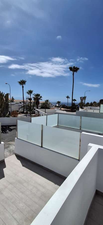 Apartamento de 1 habitación en Costa Adeje en venta con piscina - 320.000 € (Ref: 9241977)