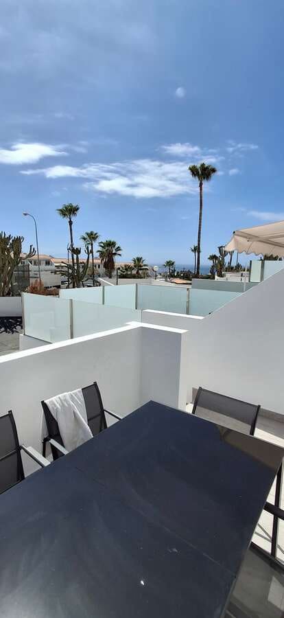 Apartamento de 1 habitación en Costa Adeje en venta con piscina - 320.000 € (Ref: 9241977)