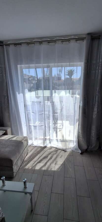 Apartamento de 1 habitación en Costa Adeje en venta con piscina - 320.000 € (Ref: 9241977)