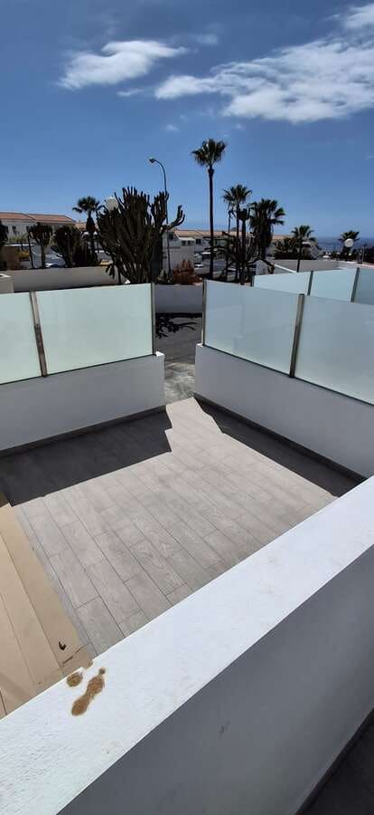 Apartamento de 1 habitación en Costa Adeje en venta con piscina - 320.000 € (Ref: 9241977)