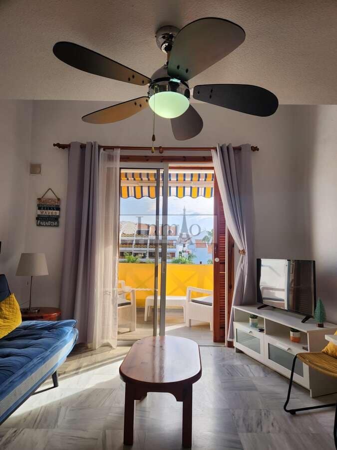 1 slaapkamer Penthouse te koop in Playa de las Americas met zwembad - € 449.950 (Ref: 9241978)