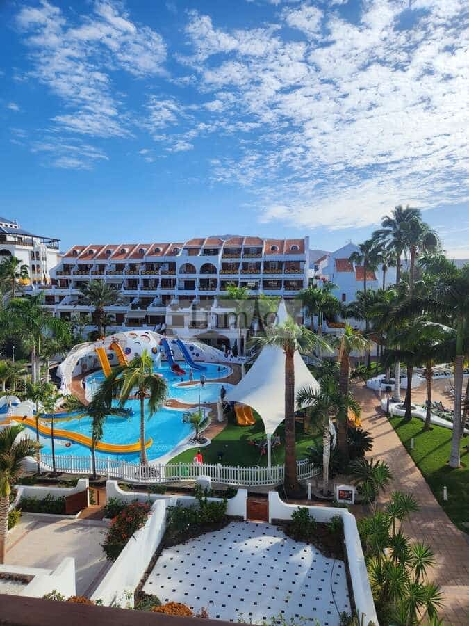 1 slaapkamer Penthouse te koop in Playa de las Americas met zwembad - € 449.950 (Ref: 9241978)