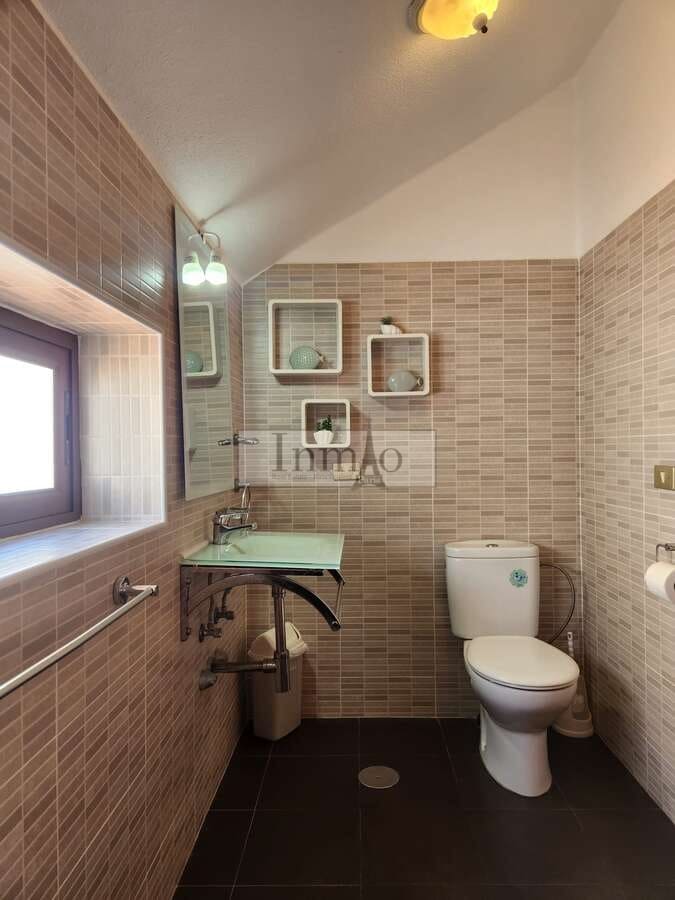 1 slaapkamer Penthouse te koop in Playa de las Americas met zwembad - € 449.950 (Ref: 9241978)