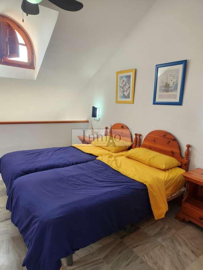 1 slaapkamer Penthouse te koop in Playa de las Americas met zwembad - € 449.950 (Ref: 9241978)