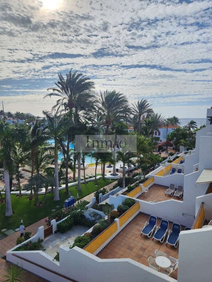 1 slaapkamer Penthouse te koop in Playa de las Americas met zwembad - € 449.950 (Ref: 9241978)