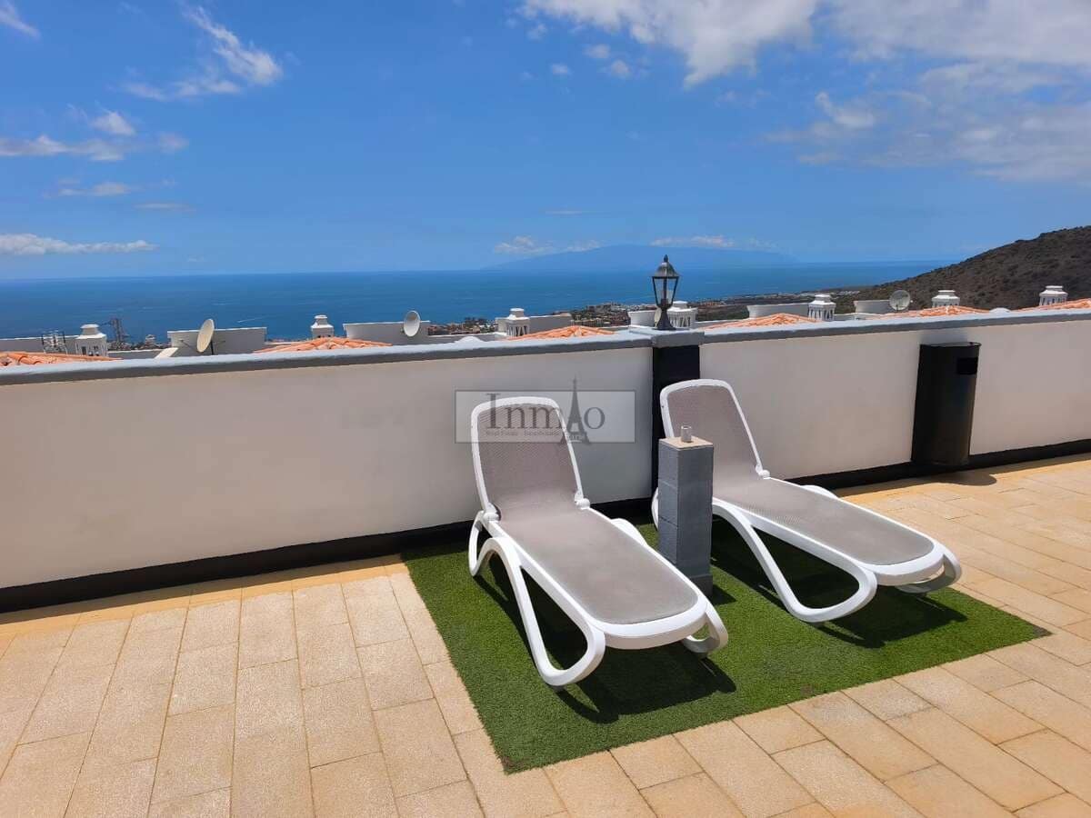 2 quarto Casa em Banda para venda em Roque del Conde com piscina garagem - 480 000 € (Ref: 9242571)