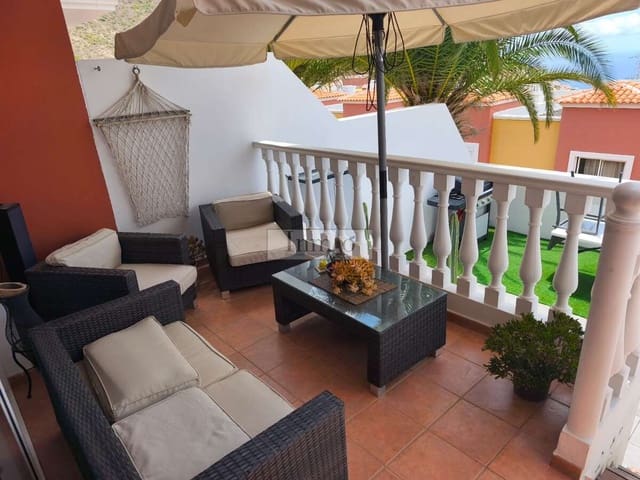 2 quarto Casa em Banda para venda em Roque del Conde, Adeje com piscina garagem - 480 000 € (Ref: 9242571)