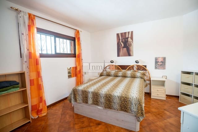 1 soveværelse Lejlighed til salg i Los Cristianos, Arona med swimmingpool - € 325.000 (Ref: 9254528)
