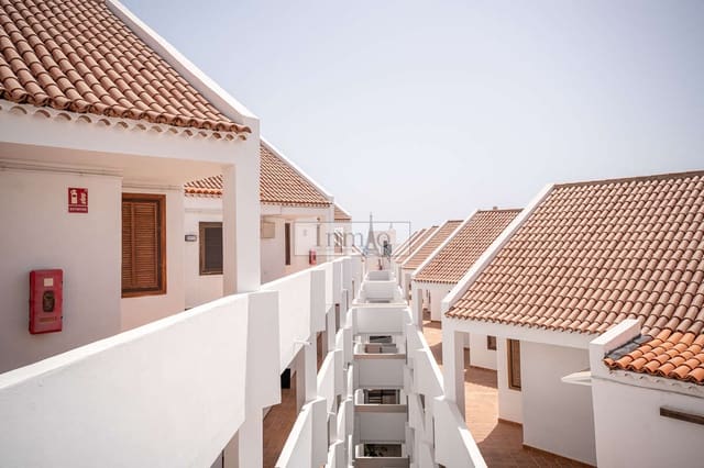 1 soveværelse Lejlighed til salg i Los Cristianos, Arona med swimmingpool - € 325.000 (Ref: 9254528)