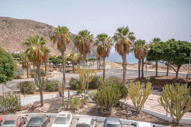 1 soveværelse Lejlighed til salg i Los Cristianos, Arona med swimmingpool - € 325.000 (Ref: 9254528)