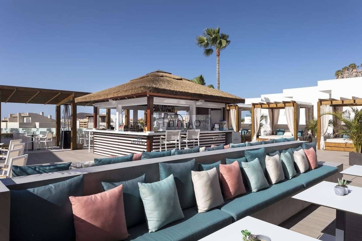 1 soverom Leilighet til salgs i Los Cristianos med svømmebasseng - € 220 000 (Ref: 9317054)