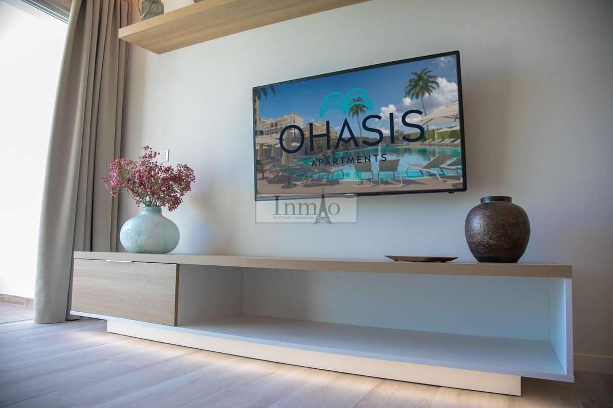 1 soverom Leilighet til salgs i Los Cristianos med svømmebasseng - € 220 000 (Ref: 9317054)