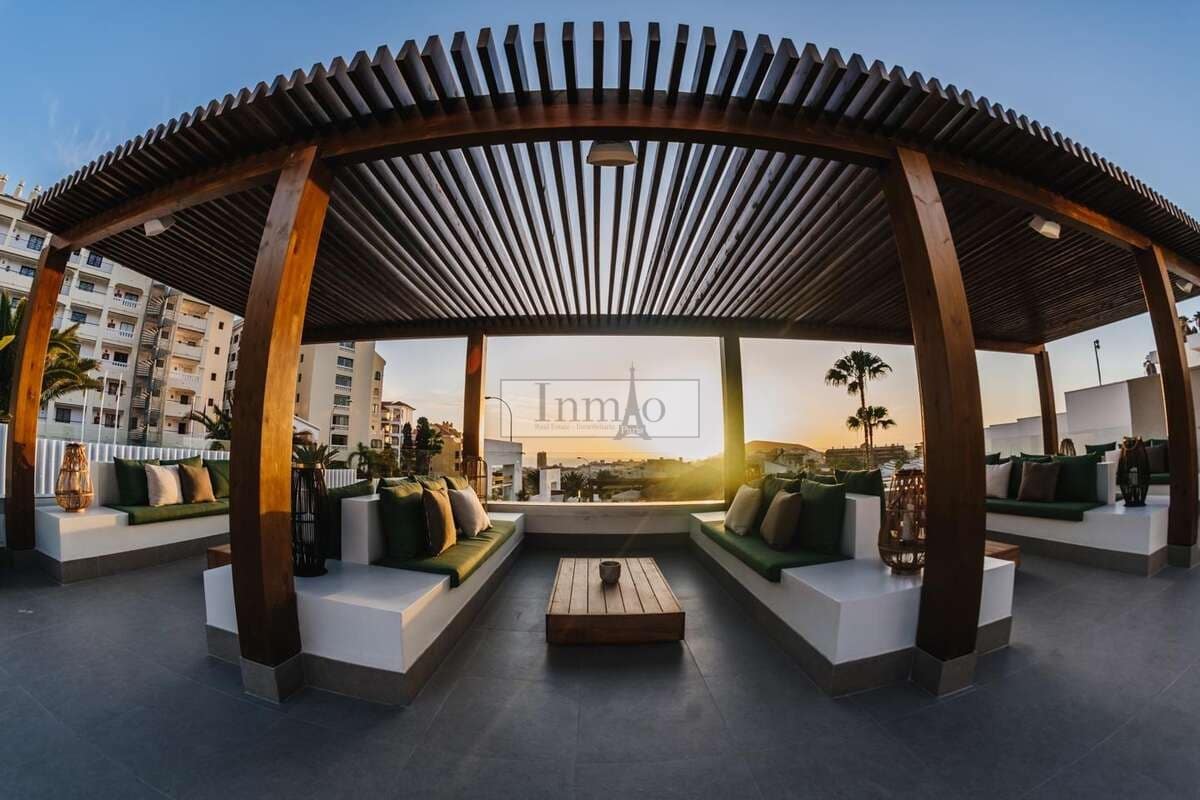 1 soverom Leilighet til salgs i Los Cristianos med svømmebasseng - € 220 000 (Ref: 9317054)