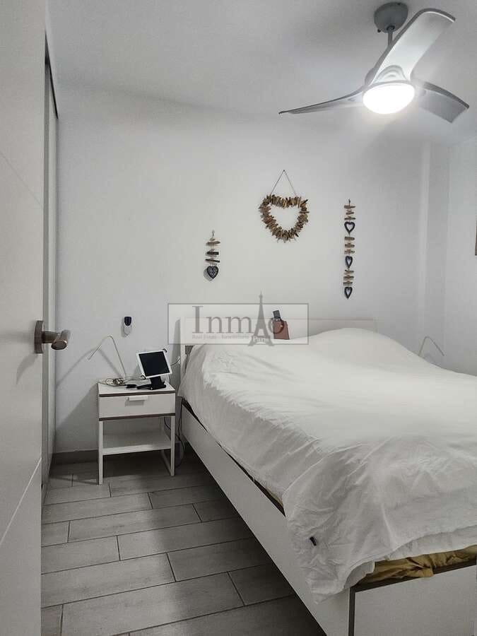 1 bedroom Apartment for sale in Los Cristianos - € 275,000 (Ref: 9344210)