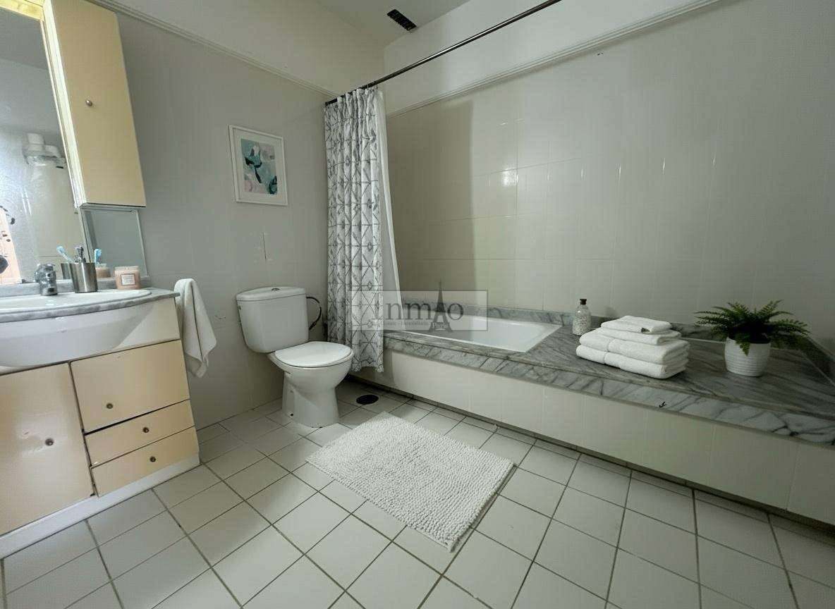 Apartamento de 2 habitaciones en Torviscas en venta con piscina - 381.000 € (Ref: 9355366)