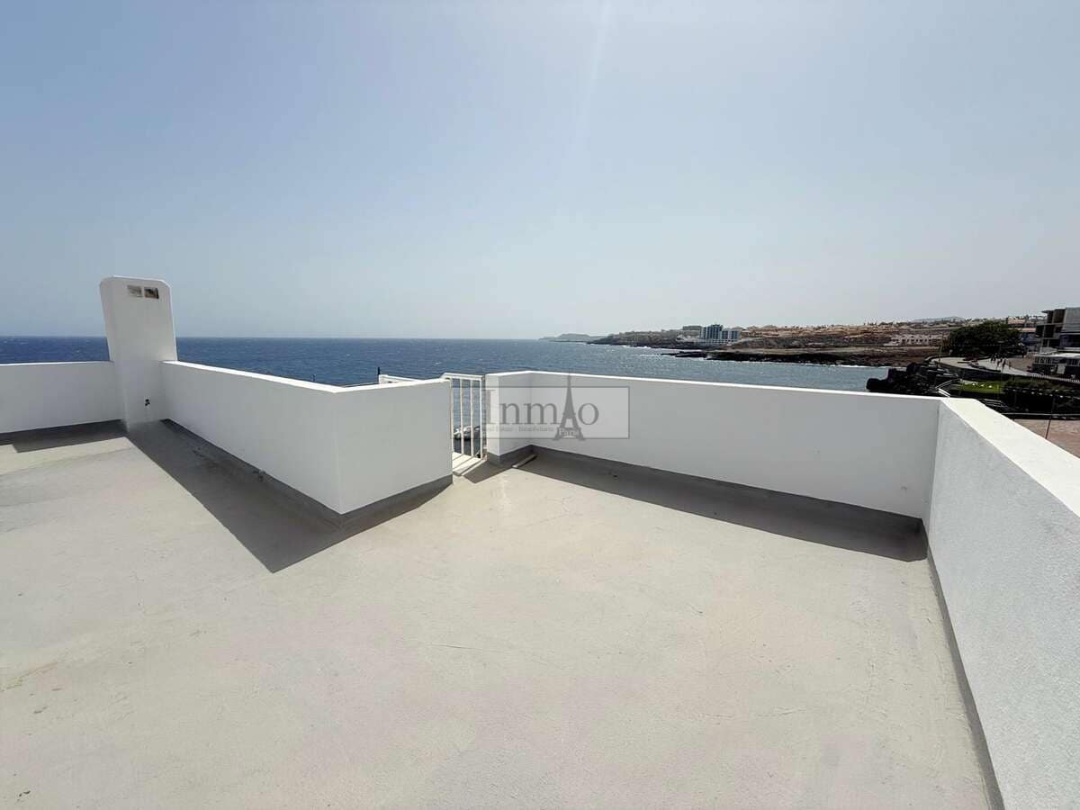 2 soveværelse Penthouse til salg i Los Abrigos - € 345.000 (Ref: 9366796)