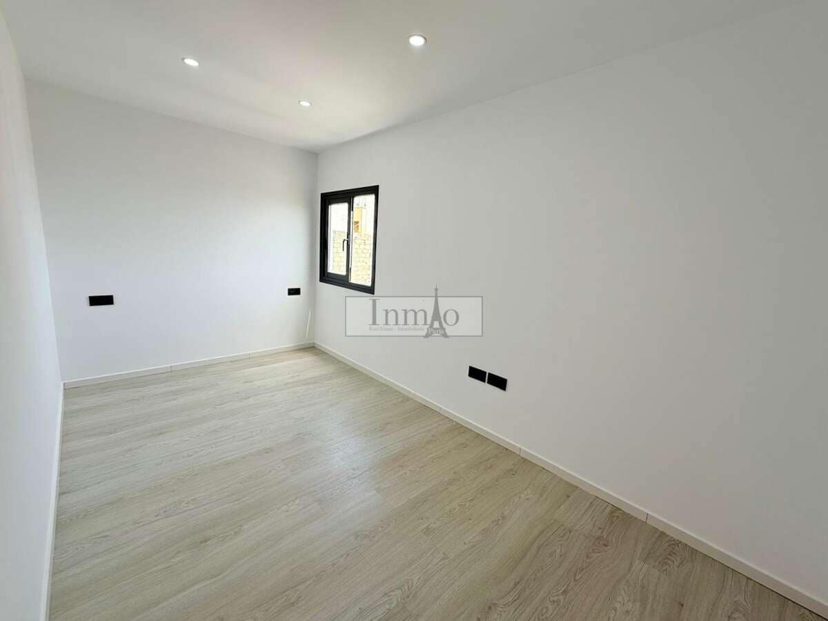 2 soveværelse Penthouse til salg i Los Abrigos - € 345.000 (Ref: 9366796)