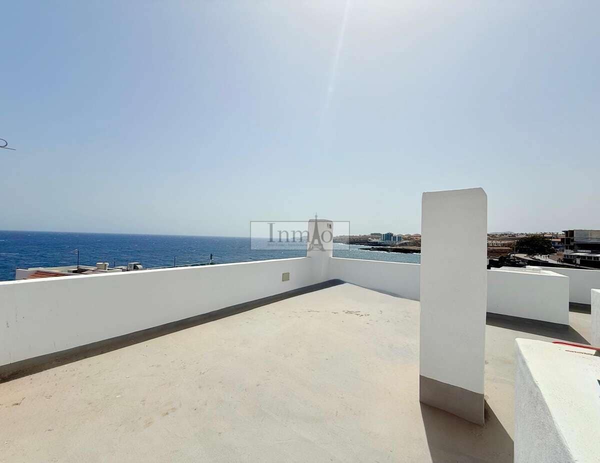 2 soveværelse Penthouse til salg i Los Abrigos - € 345.000 (Ref: 9366796)