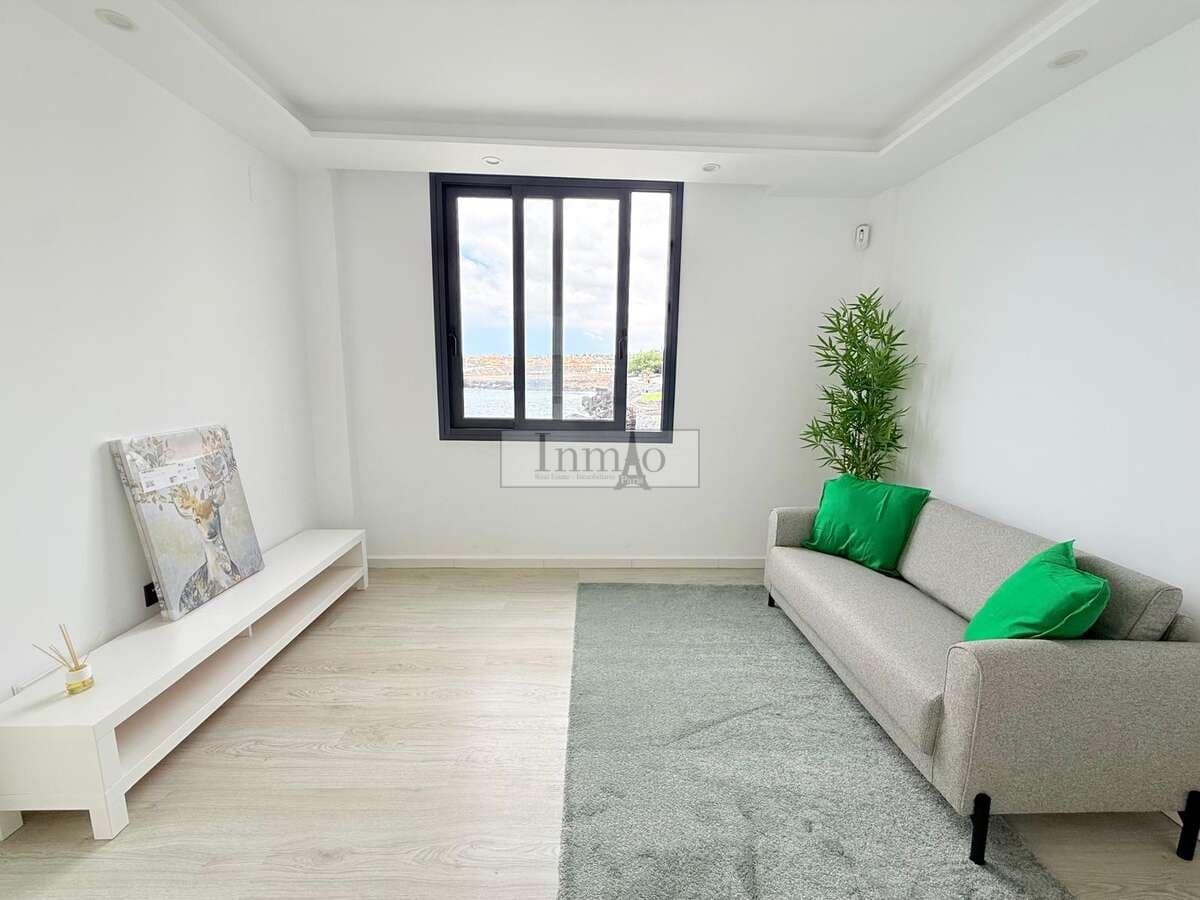 1 Zimmer Penthouse zu verkaufen in Los Abrigos - 319.000 € (Ref: 9366796)