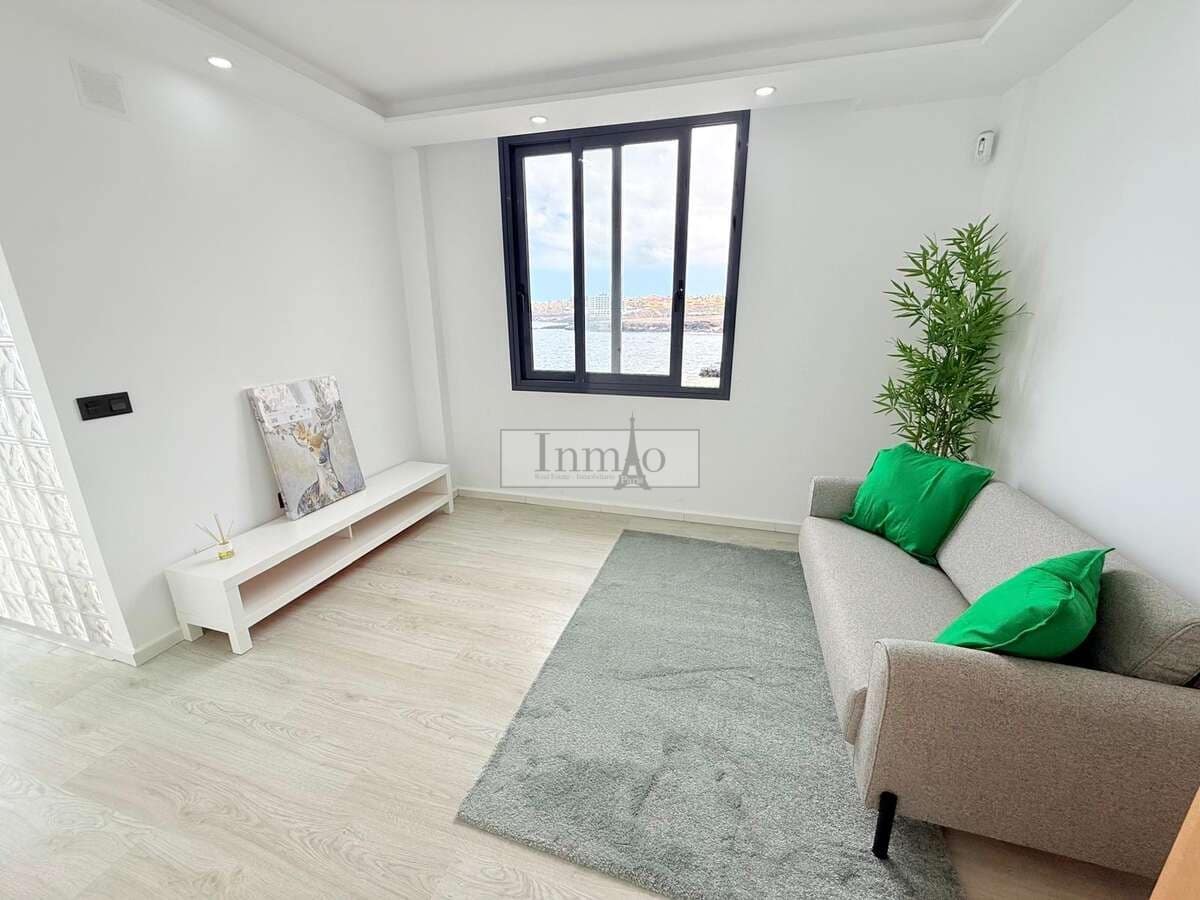 1 Zimmer Penthouse zu verkaufen in Los Abrigos - 319.000 € (Ref: 9366796)