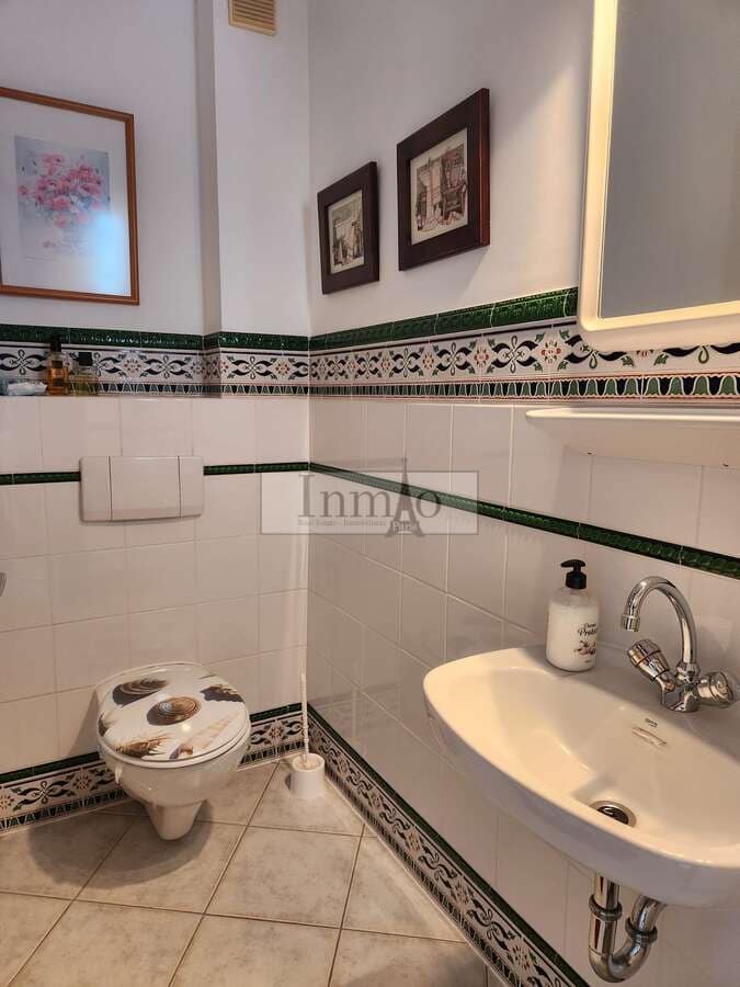 2 soverom Bungalow til salgs i Costa Adeje med svømmebasseng - € 525 000 (Ref: 9387073)