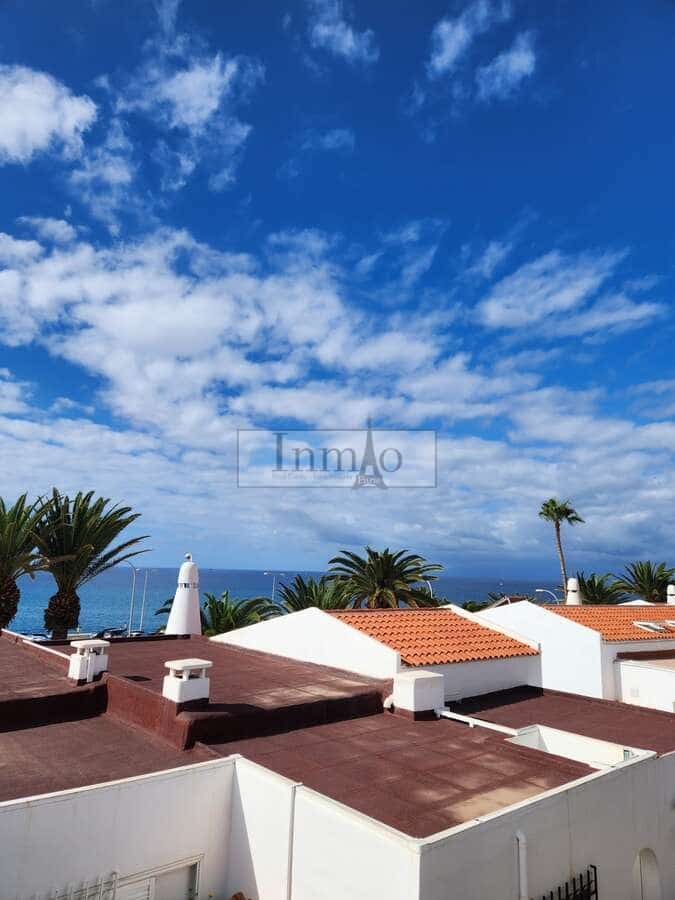 2 soverom Bungalow til salgs i Costa Adeje med svømmebasseng - € 525 000 (Ref: 9387073)