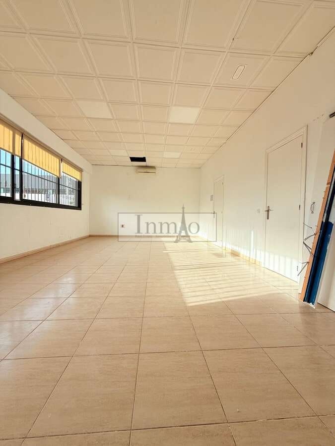 Erhverv til leje i Adeje - € 3.500 (Ref: 9406093)