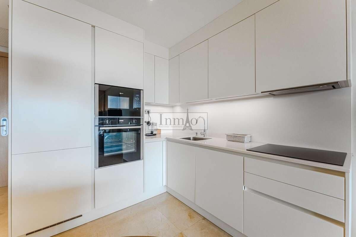 2 bedroom Apartment for sale in Guia de Isora with pool garage - € 720,000 (Ref: 9436644)