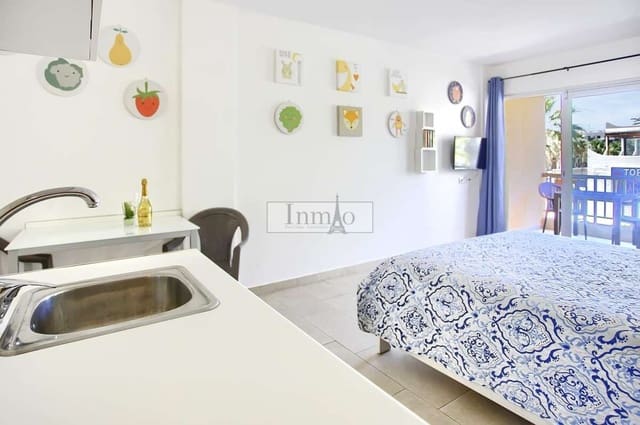 Studio te koop in Playa de las Americas, Arona met zwembad - € 274.000 (Ref: 9485053)