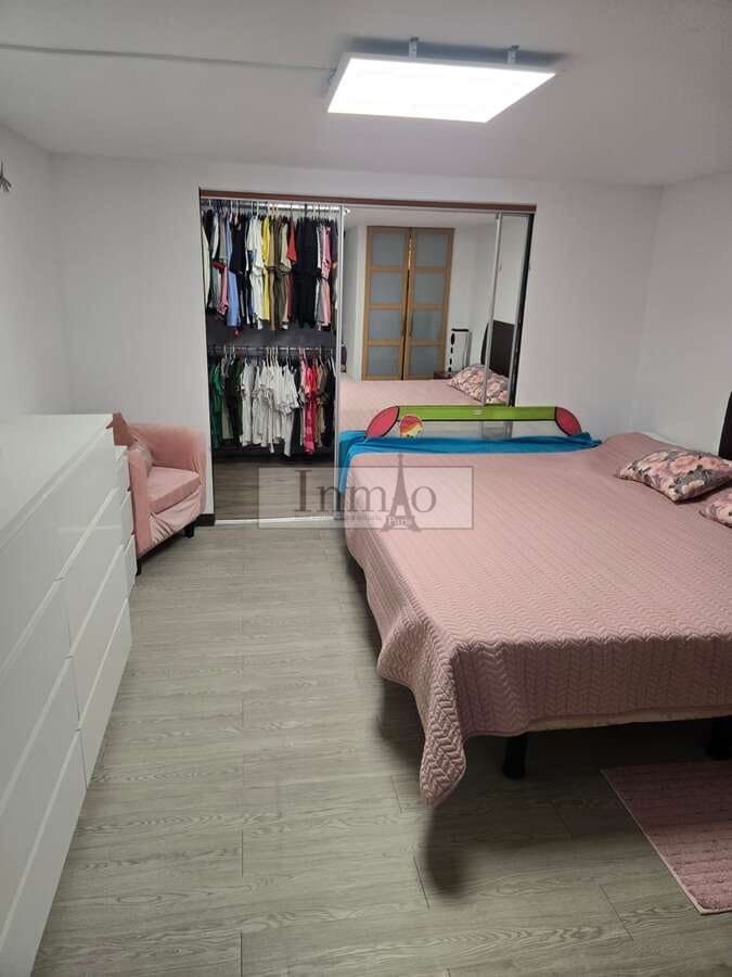 4 bedroom Apartment for sale in Los Cristianos with pool garage - € 365,000 (Ref: 9485054)