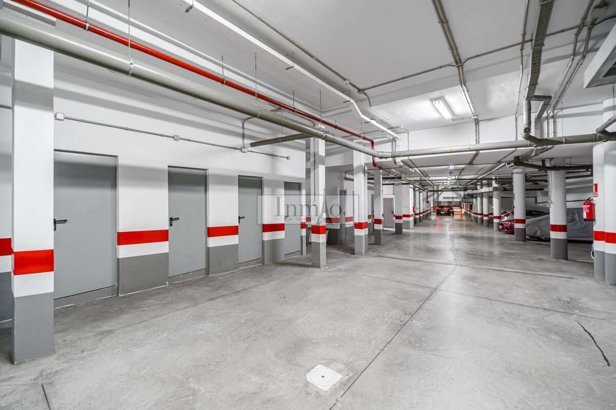 2 soveværelse Lejlighed til salg i La Caleta med swimmingpool garage - € 995.000 (Ref: 9508104)