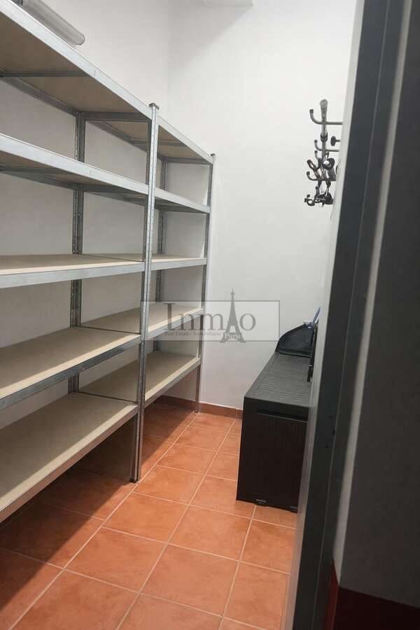 2 soveværelse Lejlighed til salg i La Caleta med swimmingpool garage - € 995.000 (Ref: 9508104)