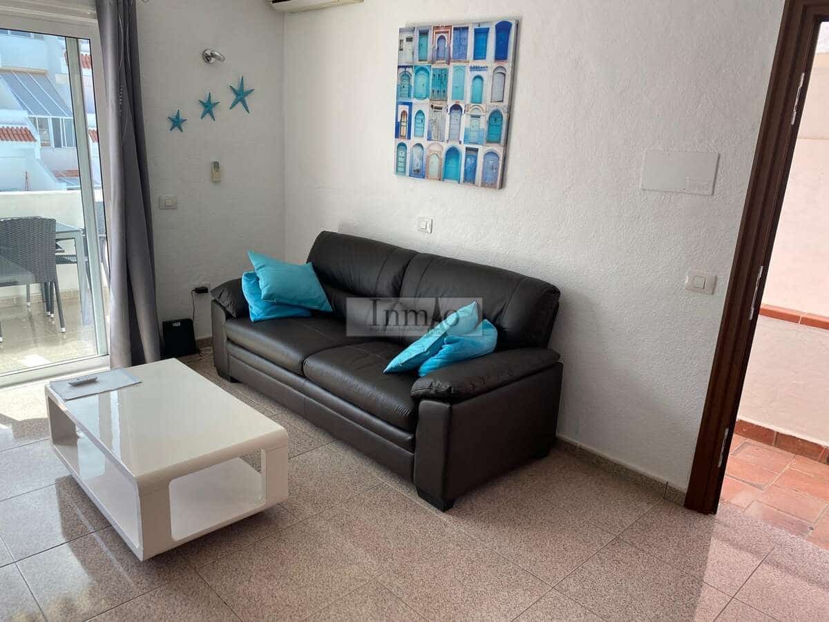 2 soverom Leilighet til salgs i Playa de las Americas med svømmebasseng - € 350 000 (Ref: 9508105)