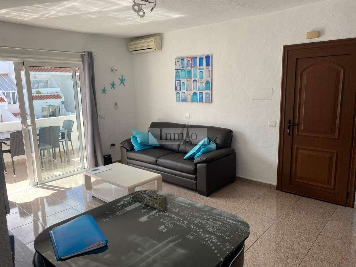 2 soverom Leilighet til salgs i Playa de las Americas med svømmebasseng - € 350 000 (Ref: 9508105)