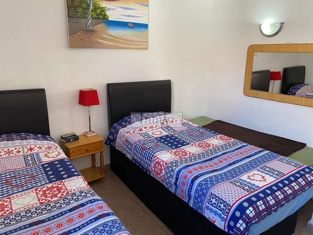 2 soverom Leilighet til salgs i Playa de las Americas, Arona med svømmebasseng - € 350 000 (Ref: 9508105)