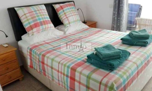 2 slaapkamer Appartement te koop in Playa de las Americas, Arona met zwembad - € 319.000 (Ref: 9508105)