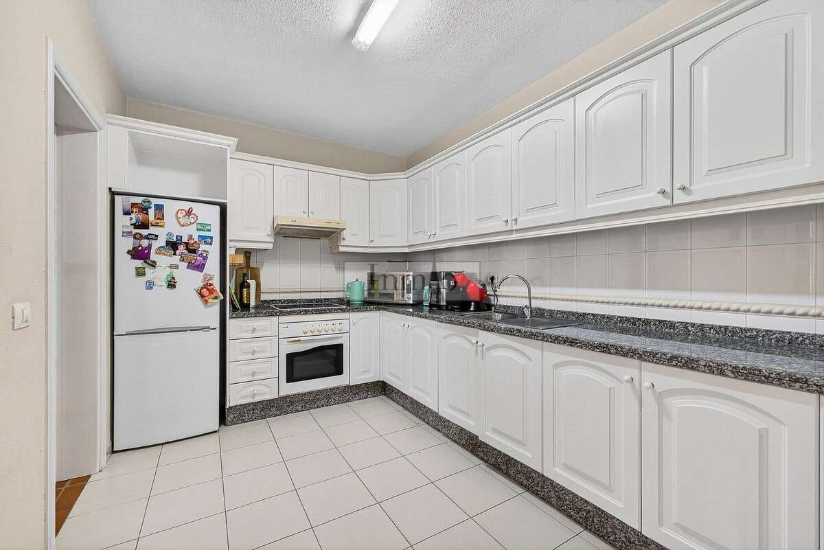 3 sypialnia Dom na sprzedaż w Torviscas z basenem garażem - 659 000 € (Ref: 9511982)