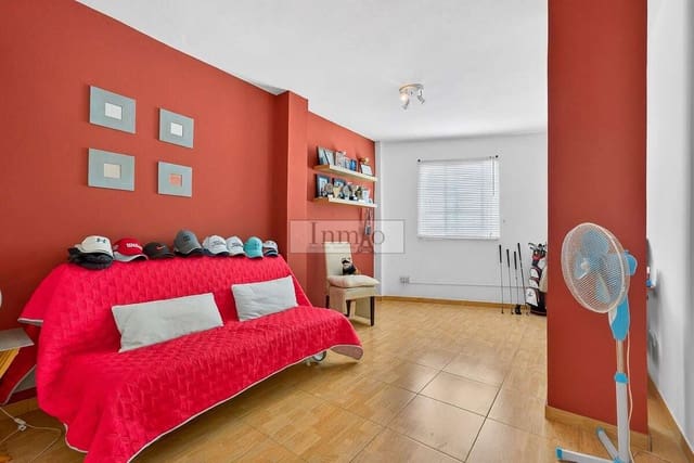 3 sypialnia Dom na sprzedaż w Torviscas, Adeje z basenem garażem - 659 000 € (Ref: 9511982)