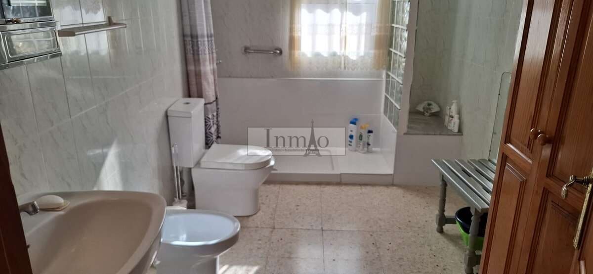 5 slaapkamer Finca/Landhuis te koop in La Camella met garage - € 699.000 (Ref: 9570392)