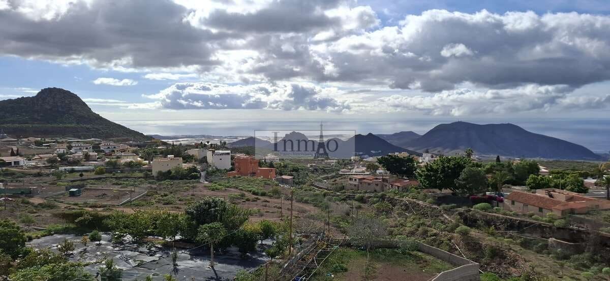 5 slaapkamer Finca/Landhuis te koop in La Camella met garage - € 699.000 (Ref: 9570392)