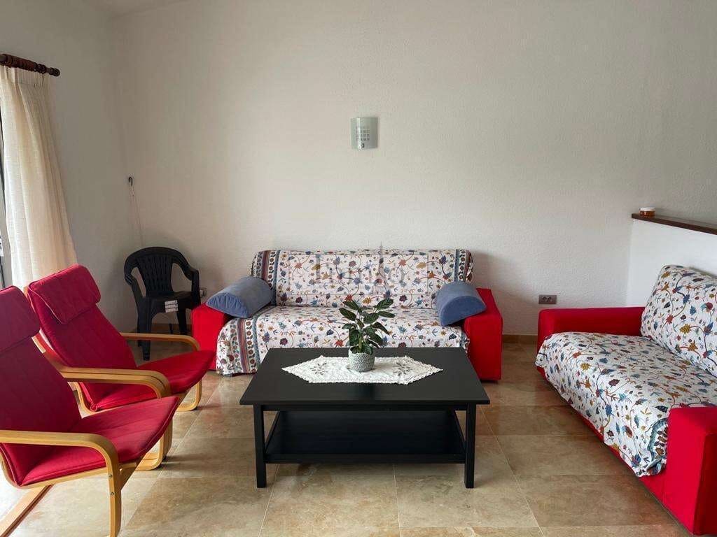 3 sovrum Bungalow till salu i San Eugenio med pool - 840 000 € (Ref: 9573697)