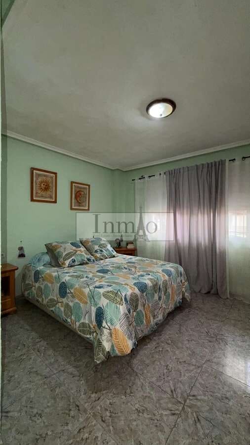3 slaapkamer Appartement te koop in Los Cristianos met zwembad - € 365.000 (Ref: 9676649)