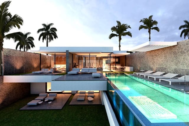 3 sovrum Villa till salu i San Eugenio, Adeje med pool garage - 2 300 000 € (Ref: 9747508)