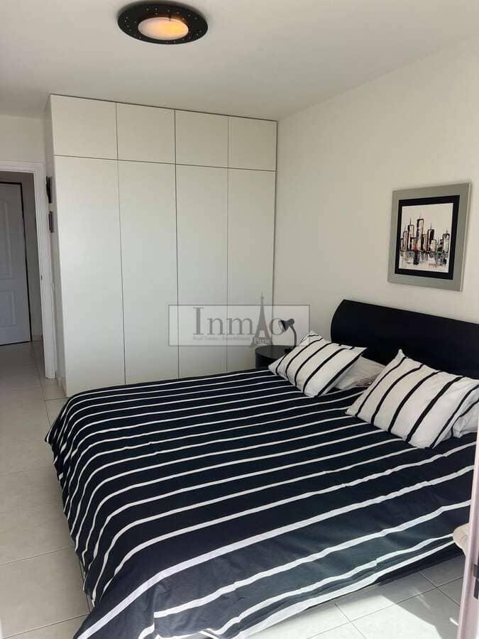 Apartamento de 1 habitación en Los Cristianos en venta con piscina - 320.000 € (Ref: 9755135)