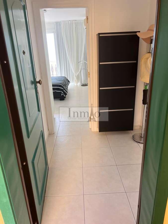 Apartamento de 1 habitación en Los Cristianos en venta con piscina - 320.000 € (Ref: 9755135)