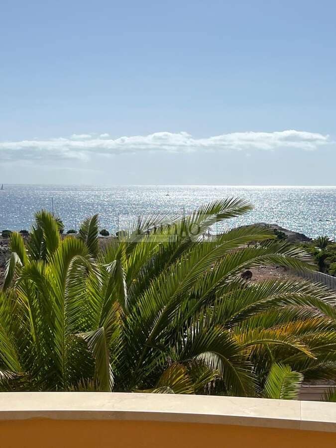 Apartamento de 1 habitación en Los Cristianos en venta con piscina - 320.000 € (Ref: 9755135)